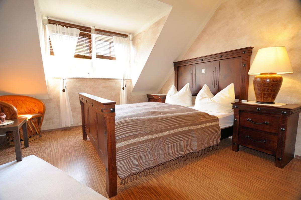 "Das Schlafzimmer" Erlebnis & Boutiquehotel - Ehemals Hacienda Mexicana Spittal an der Drau Exterior photo