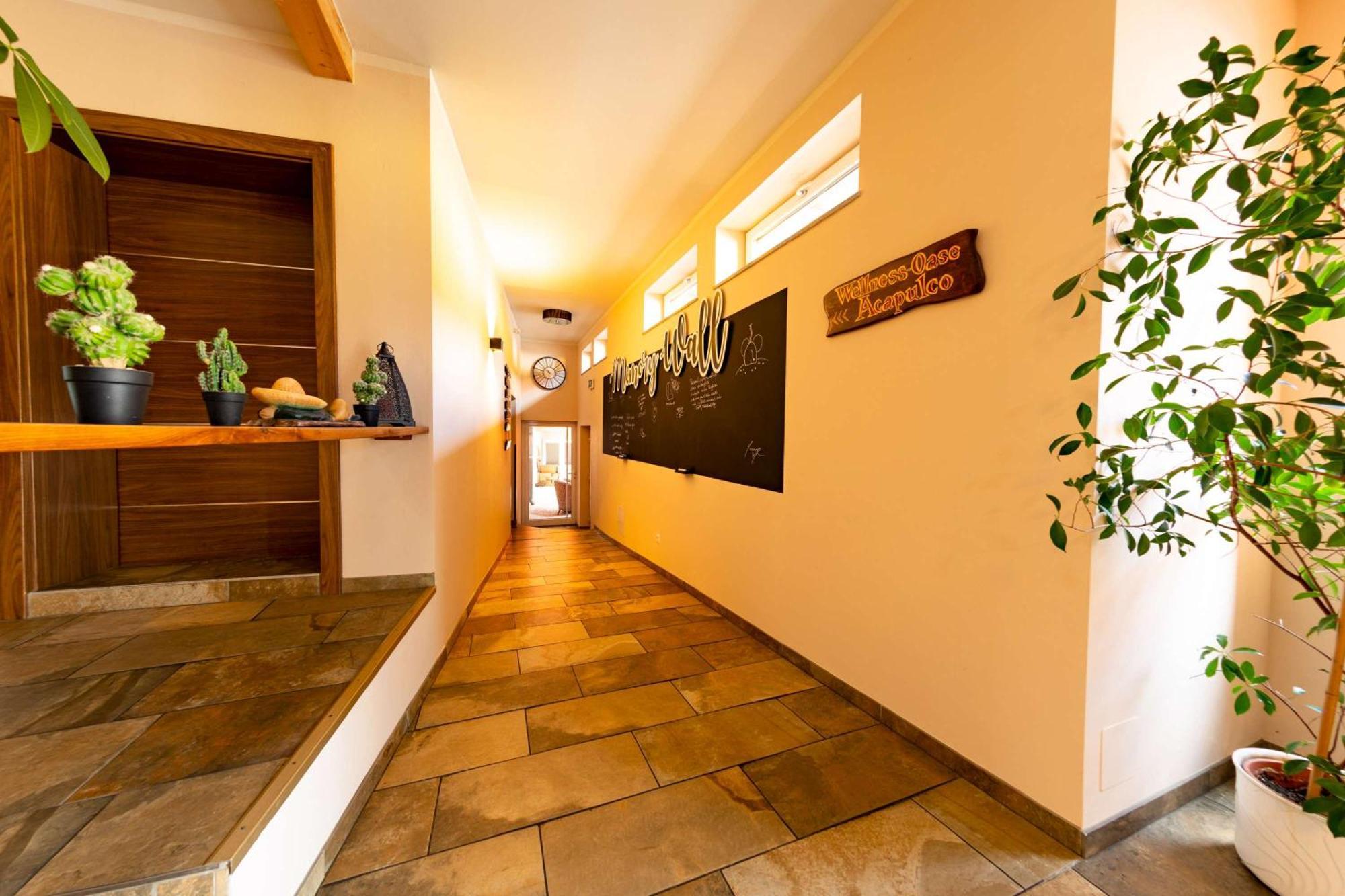 "Das Schlafzimmer" Erlebnis & Boutiquehotel - Ehemals Hacienda Mexicana Spittal an der Drau Exterior photo